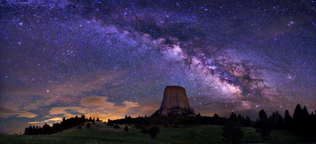 Milky-Way-Galaxy-Devils-Tower